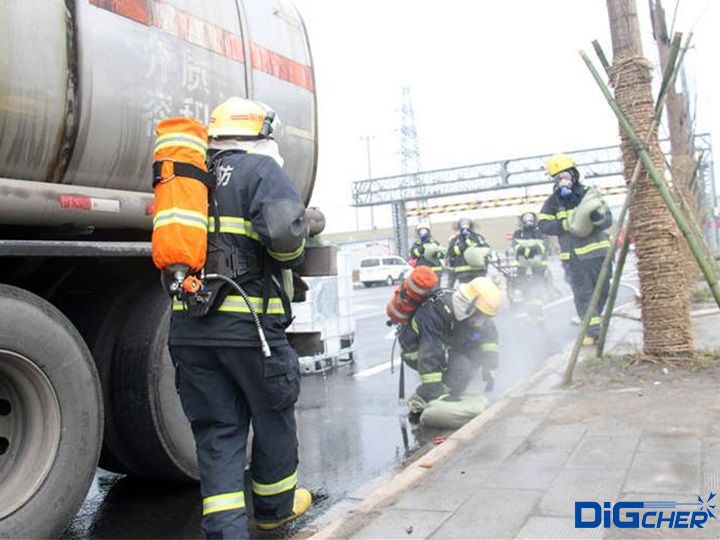 ����Ʒ��܇�¹��l�l(f��)